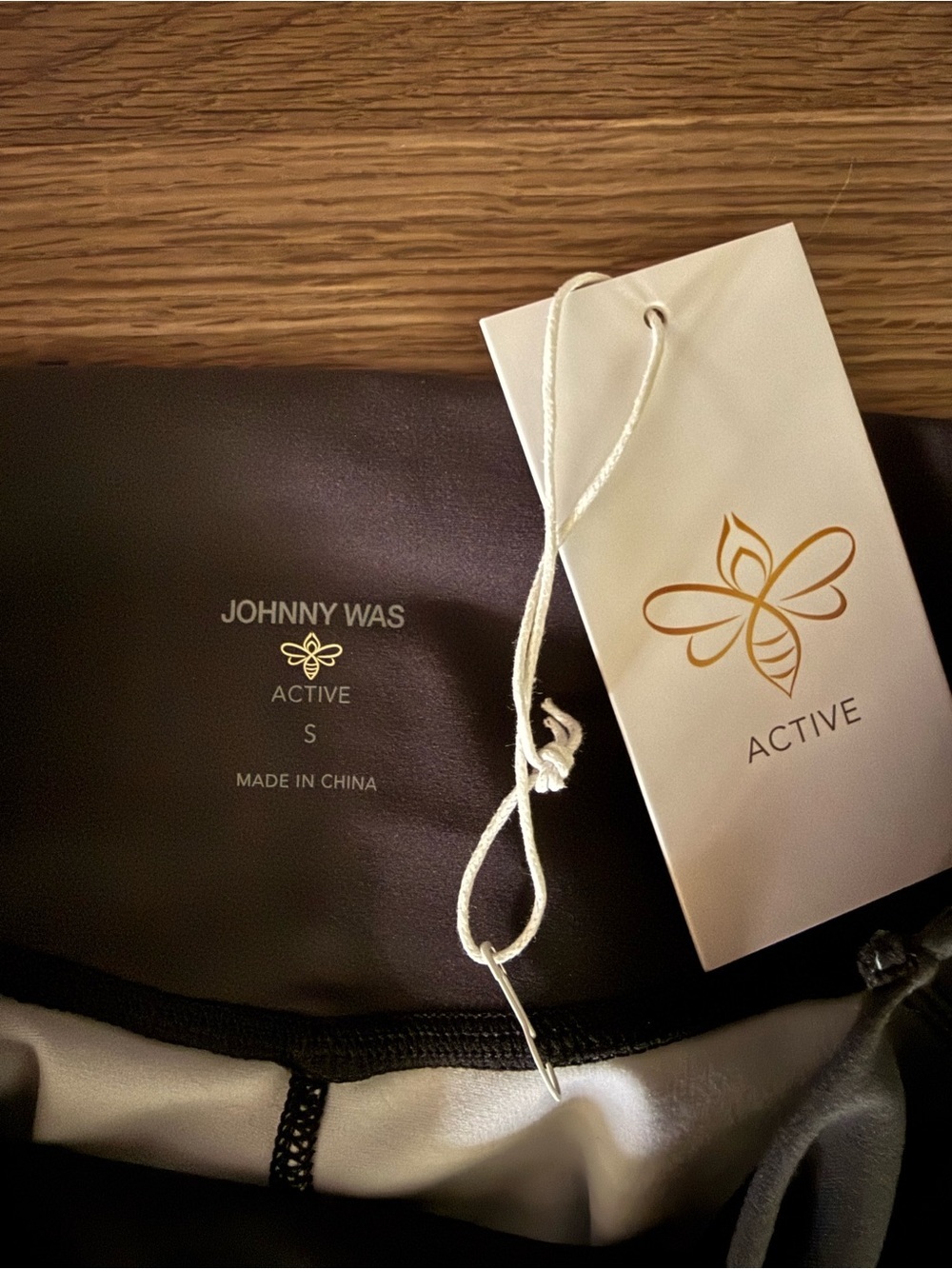 Johnny Was Bee Active Ardell High Waist Sculpting Leggings • NWT • Women’s small - Picture 2 of 8